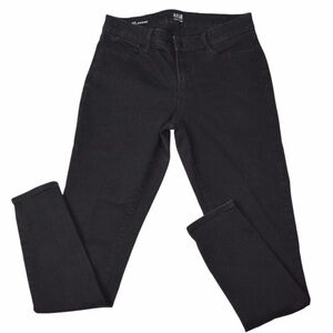 A‎ New Approach a.n.a. Black Stretchy Mid-Rise Jeggings, Size 10L